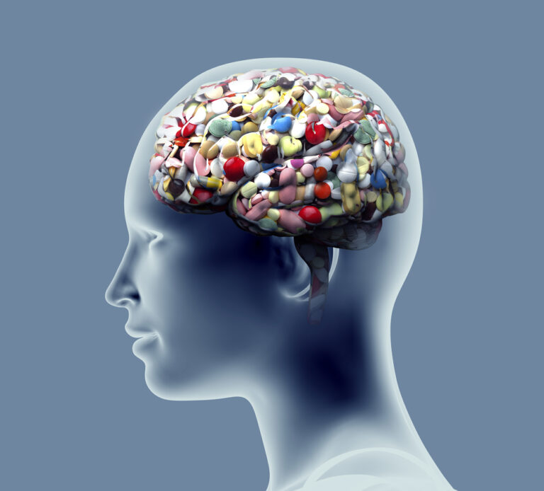 X-ray,Of,Human,Head,With,Pills,And,Drugs,For,Brain..