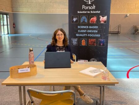 Meet Coralie at the Lab dating Vendôme 2022 and explore your future possibilities at Porsolt !